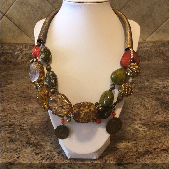 Treska Necklace. - Picture 1 of 12